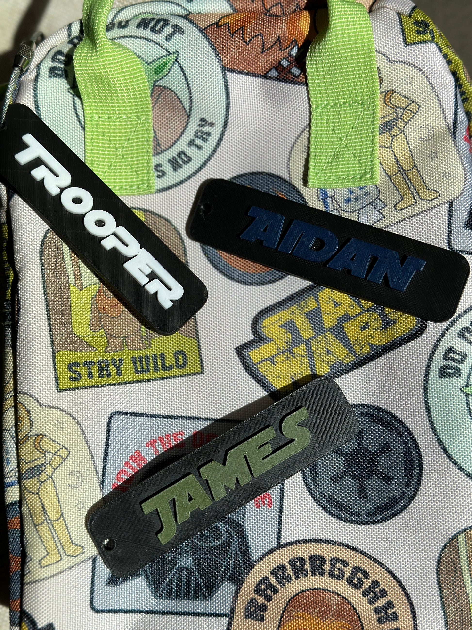 Personalized backpack bag tag with custom block-letter name — photo 3