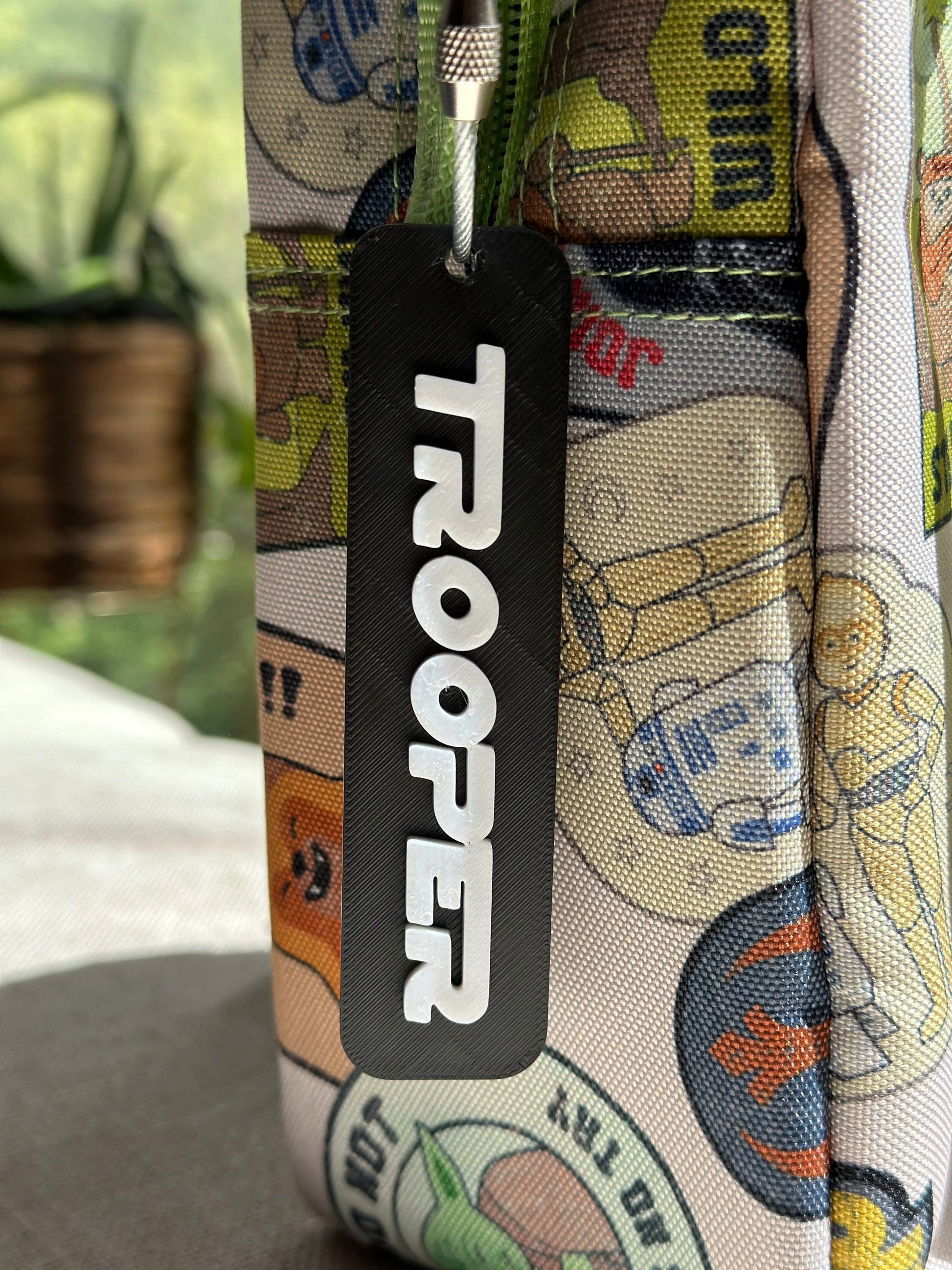 Personalized backpack bag tag with custom block-letter name — photo 5